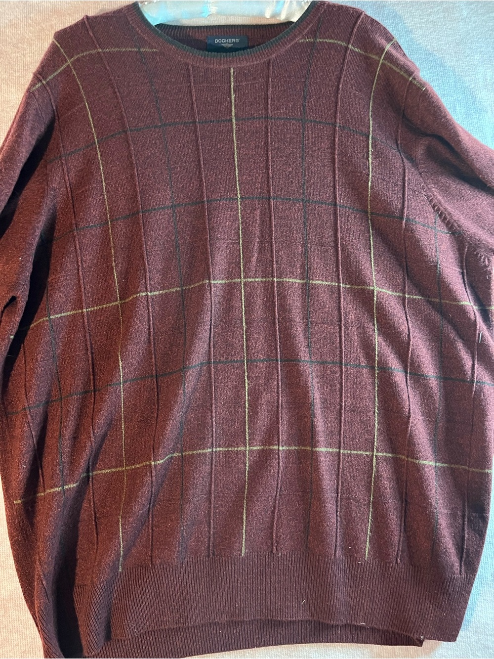 Dockers Men's Burgundy Windowpane Crewneck Sweater